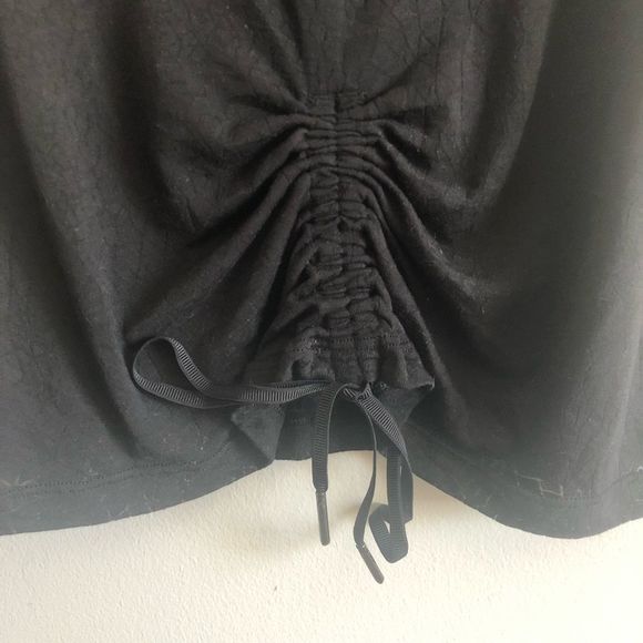 Lululemon Cinch Me Up Front Tank Veil - Picture 7 of 7